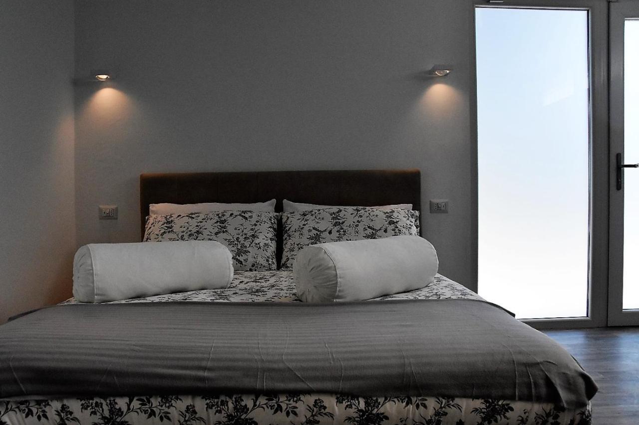 Casa Vacanza La Piccolina Matera Ruang foto